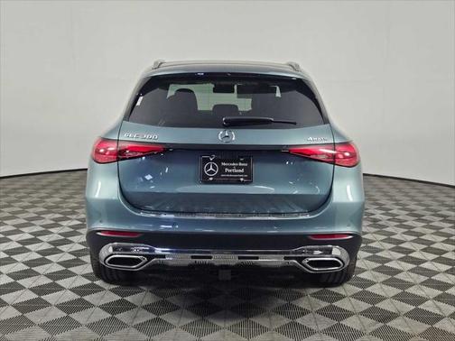 2025 Mercedes-Benz GLC 300 4MATIC