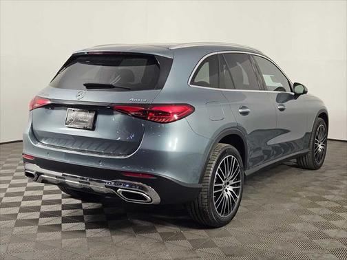 2025 Mercedes-Benz GLC 300 4MATIC