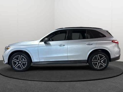 Cirrus Silver Metallic 2026 Mercedes-Benz GLC 300 4MATIC