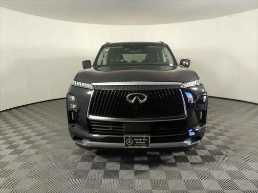 2025 INFINITI QX80 SENSORY AWD