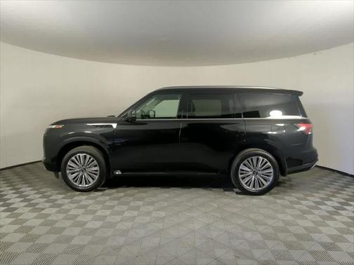 2025 INFINITI QX80 SENSORY AWD