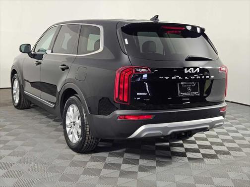 2022 Kia Telluride LX