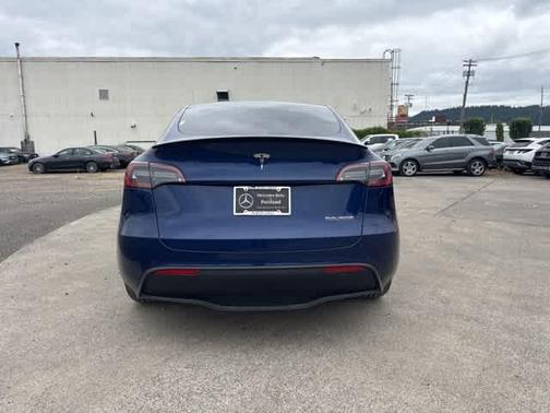 2022 Tesla Model Y Performance Dual Motor All-Wheel Drive