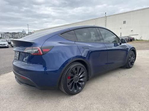 2022 Tesla Model Y Performance Dual Motor All-Wheel Drive