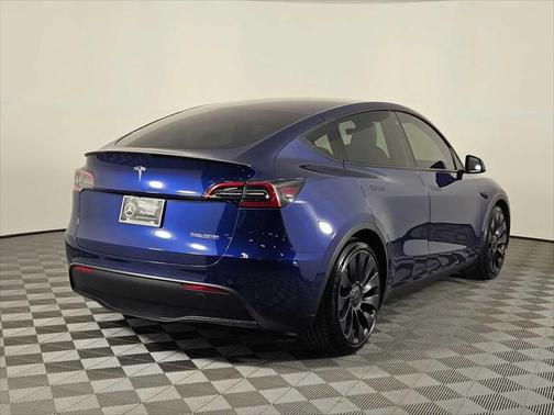 2022 Tesla Model Y Performance Dual Motor All-Wheel Drive