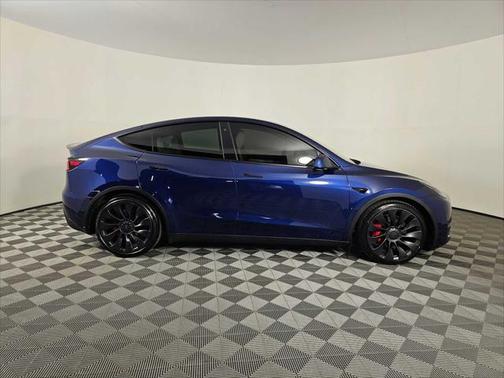 2022 Tesla Model Y Performance Dual Motor All-Wheel Drive
