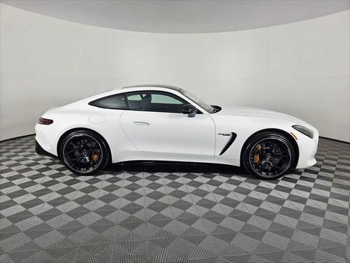 2025 Mercedes-Benz AMG GT 63 S E Performance