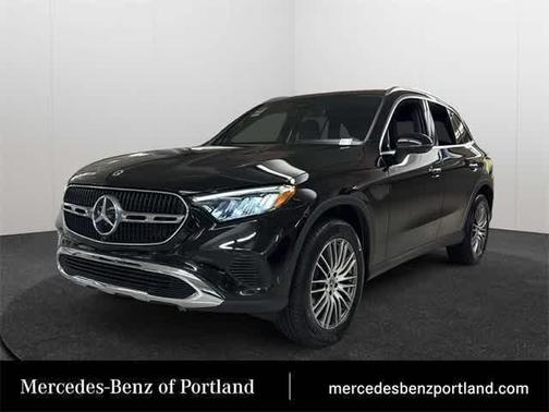 2025 Mercedes-Benz GLC 300 4MATIC