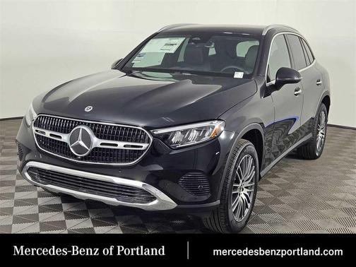 2025 Mercedes-Benz GLC 300 4MATIC