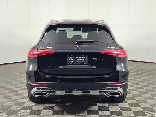 2025 Mercedes-Benz GLC 300 4MATIC