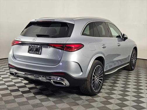 2025 Mercedes-Benz GLC 350e Base