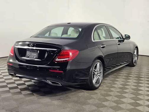 2018 Mercedes-Benz E-Class E 300