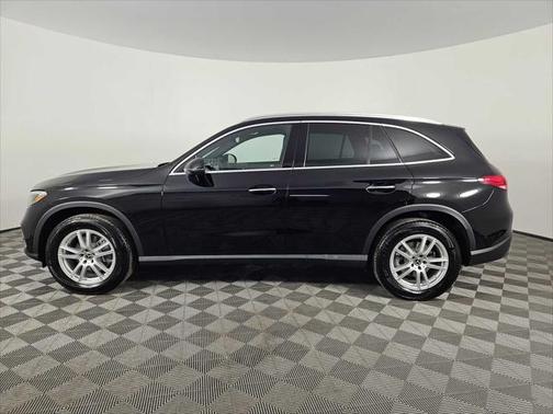 2025 Mercedes-Benz GLC 300 4MATIC