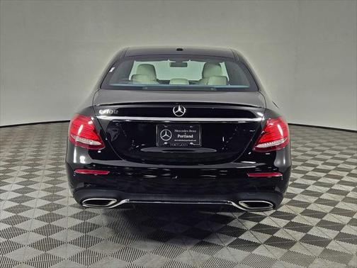 2018 Mercedes-Benz E-Class E 300
