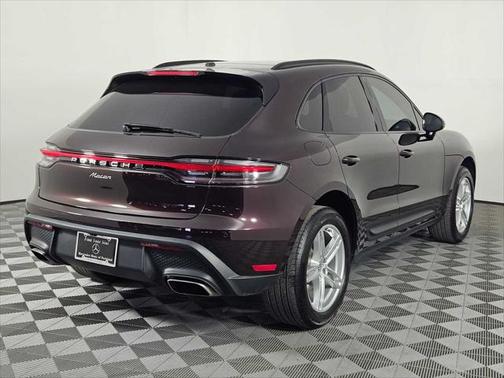 2023 Porsche Macan Base
