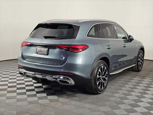 2025 Mercedes-Benz GLC 350e Base