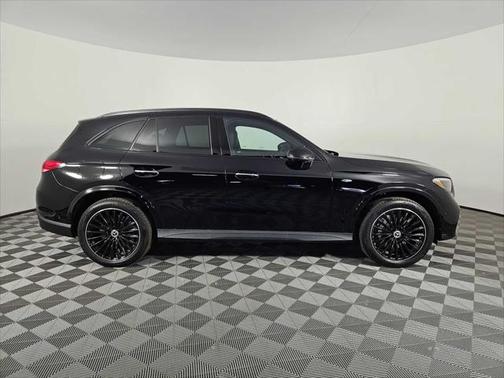 2025 Mercedes-Benz GLC 350e Base