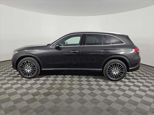 2025 Mercedes-Benz GLC 300 4MATIC