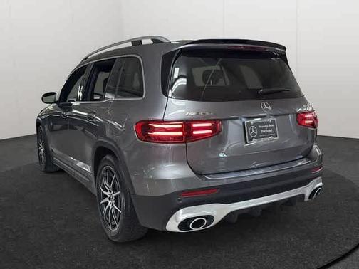 2026 Mercedes-Benz AMG GLB 35 4MATIC