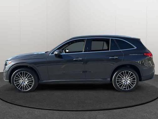 Graphite Grey Metallic 2025 Mercedes-Benz GLC 300 4MATIC