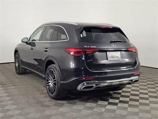 2025 Mercedes-Benz GLC 300 4MATIC