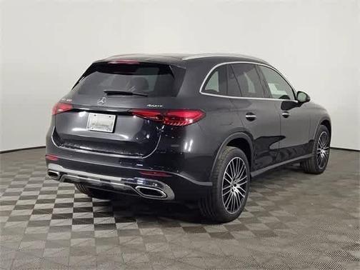 2025 Mercedes-Benz GLC 300 4MATIC