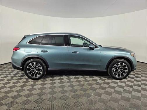 2025 Mercedes-Benz GLC 350e Base