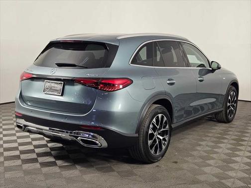 2025 Mercedes-Benz GLC 350e Base