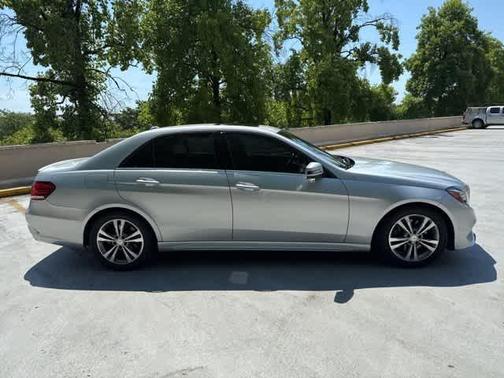 2016 Mercedes-Benz E-Class 4MATIC