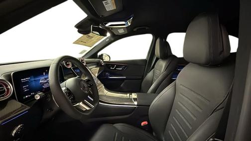 2025 Mercedes-Benz GLC 300 4MATIC