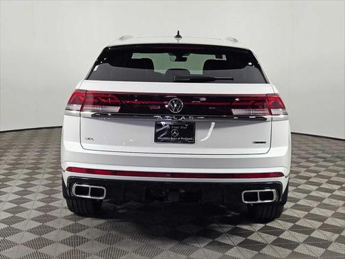 2024 Volkswagen Atlas Cross Sport 2.0T SEL Premium