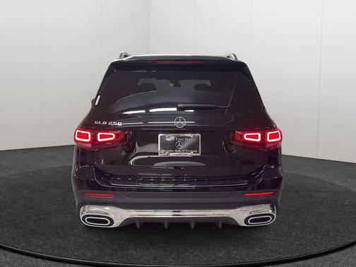 2021 Mercedes-Benz GLB 250 Base