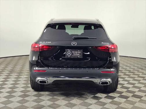2025 Mercedes-Benz GLA 250 4MATIC