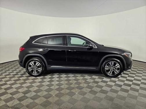 2025 Mercedes-Benz GLA 250 4MATIC