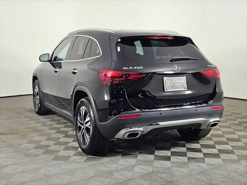 2025 Mercedes-Benz GLA 250 4MATIC
