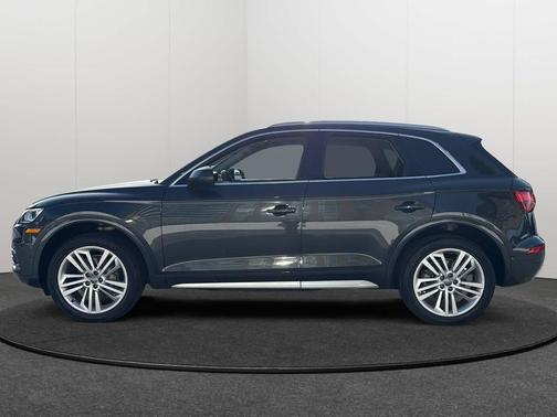 2019 Audi Q5 45 Premium