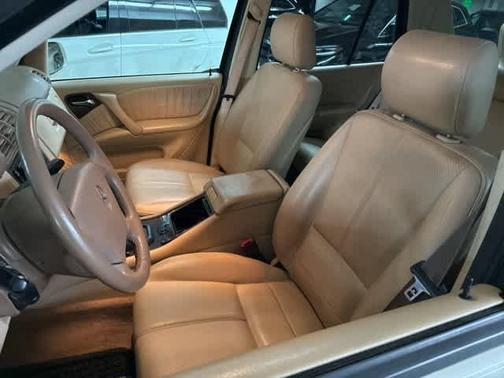 2005 Mercedes-Benz M-Class 4MATIC