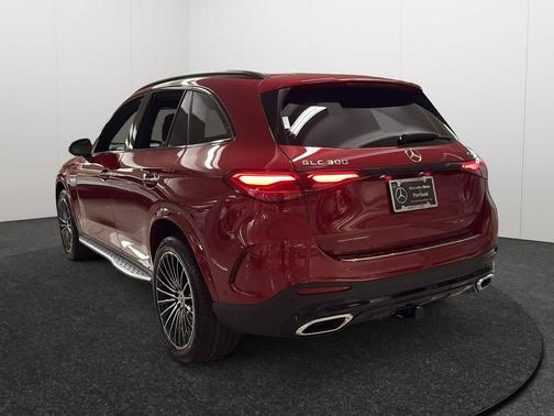 2026 Mercedes-Benz GLC 300 4MATIC