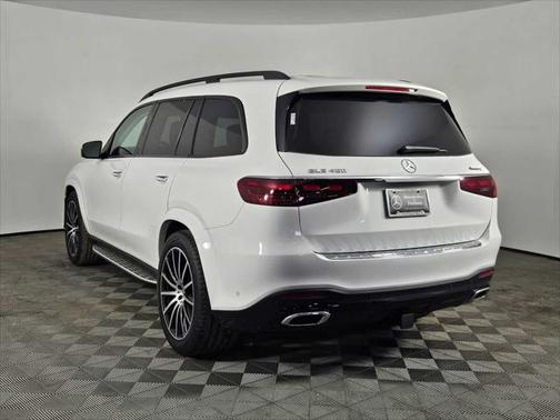 2025 Mercedes-Benz GLS 450 4MATIC