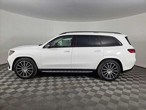 2025 Mercedes-Benz GLS 450 4MATIC