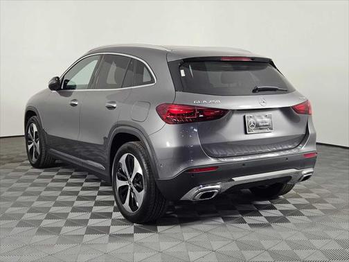 2025 Mercedes-Benz GLA 250 4MATIC
