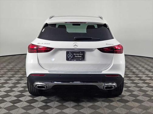 2025 Mercedes-Benz GLA 250 4MATIC