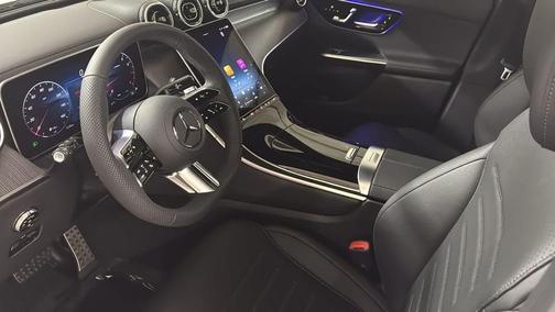 2026 Mercedes-Benz GLC 300 4MATIC