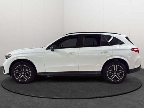 2026 Mercedes-Benz GLC 300 4MATIC