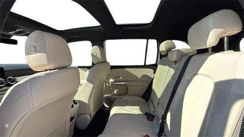 2025 Mercedes-Benz GLB 250 4MATIC