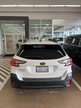2022 Subaru Outback Premium