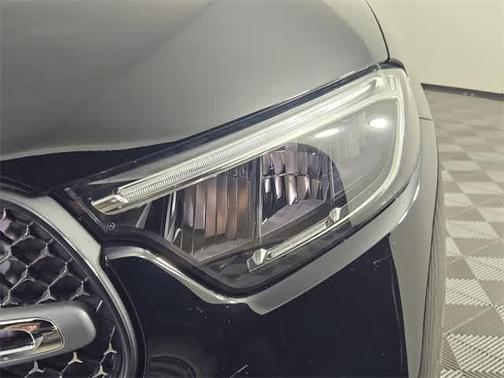 2025 Mercedes-Benz GLC 300 4MATIC Coupe