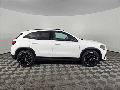 2021 Mercedes-Benz GLA 250 Base 4MATIC