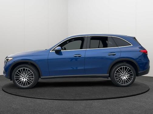 2026 Mercedes-Benz GLC 300 4MATIC