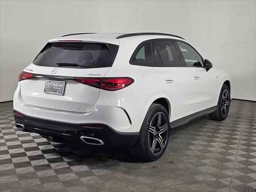 2025 Mercedes-Benz GLC 350e Base